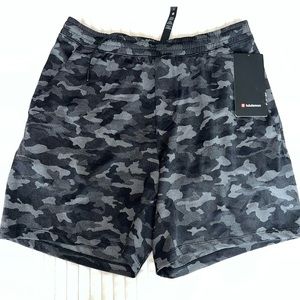Lululemon 7” Pace Breaker Camo Shorts - Linerless